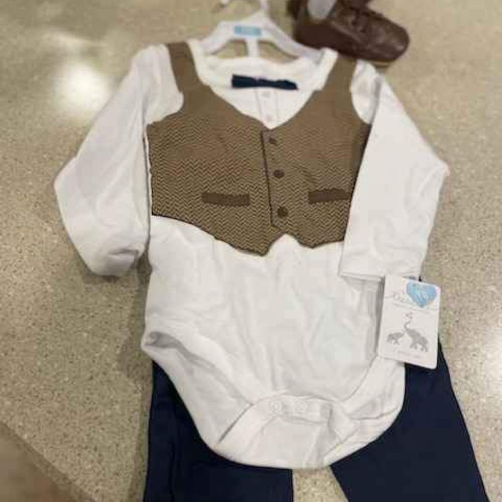 Baby body 18 months set with shoes